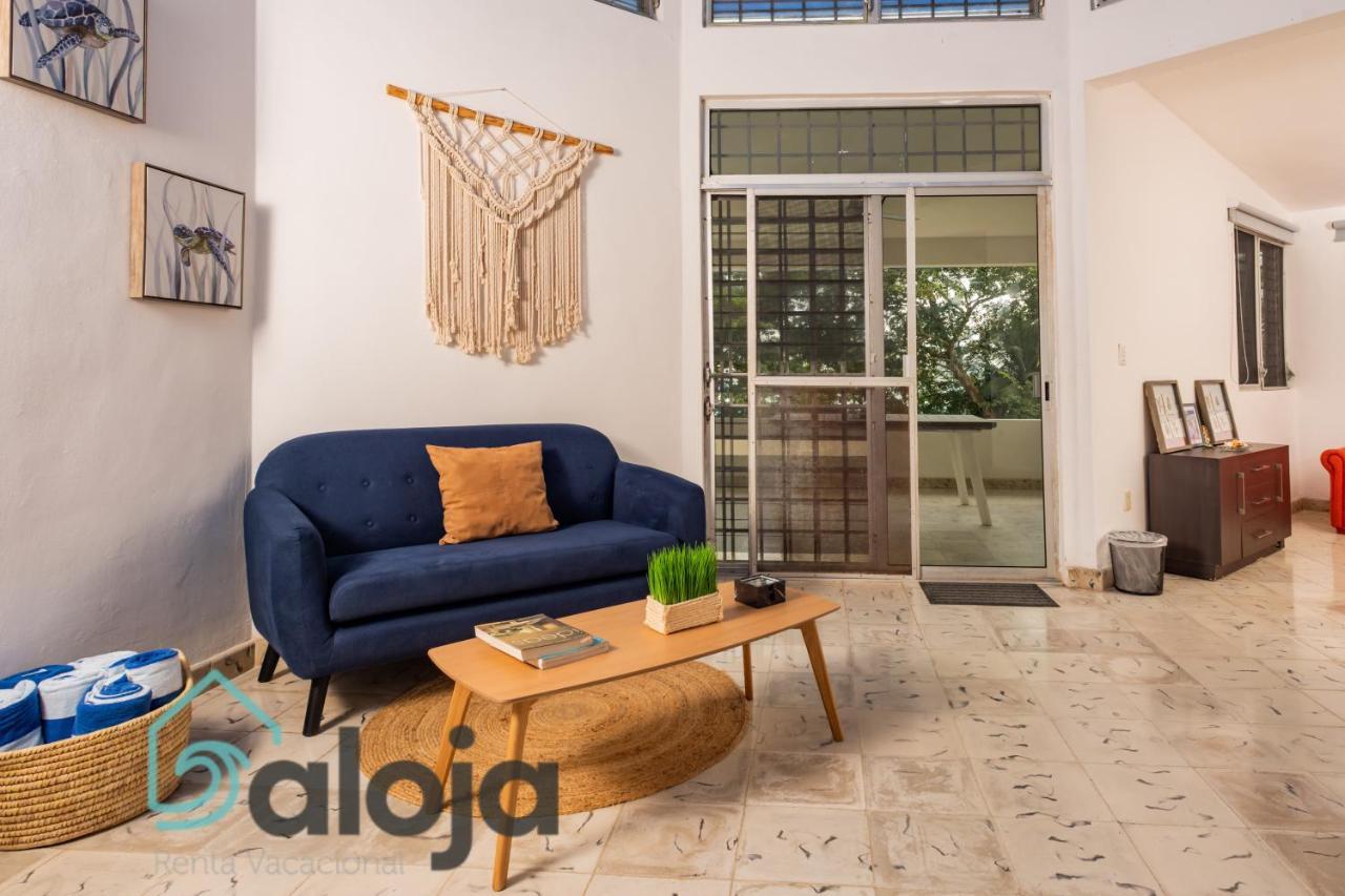 Villa Xtohil With Private Access To The Magic 7 Colors Lagoon Бакалар Екстериор снимка