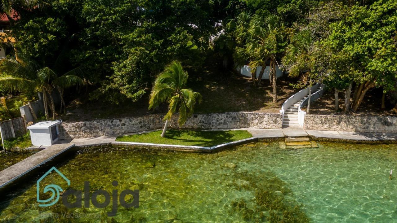 Villa Xtohil With Private Access To The Magic 7 Colors Lagoon Бакалар Екстериор снимка