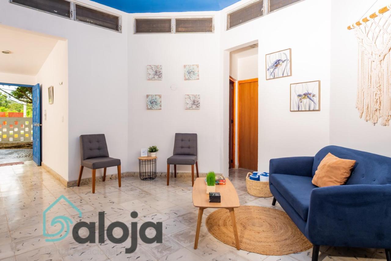 Villa Xtohil With Private Access To The Magic 7 Colors Lagoon Бакалар Екстериор снимка