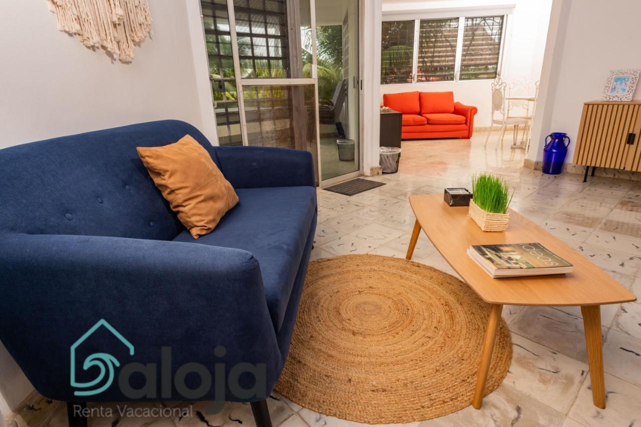 Villa Xtohil With Private Access To The Magic 7 Colors Lagoon Бакалар Екстериор снимка