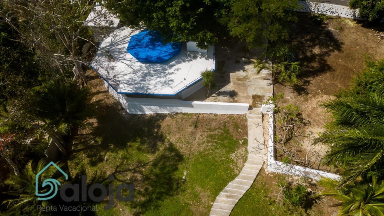 Villa Xtohil With Private Access To The Magic 7 Colors Lagoon Бакалар Екстериор снимка